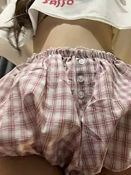 Quynhbabysexy online show from July 4, 2026, 8:20 am