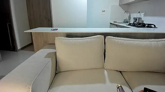 val69  online show from October 9, 2025, 11:36 pm