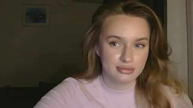 Lorivess online show from February 2, 2026, 9:35 pm