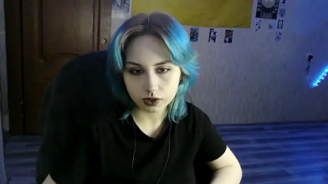 LeisaHopperstad online show from February 10, 2026, 2:21 pm