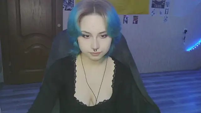 LeisaHopperstad online show from March 3, 2026, 2:12 pm