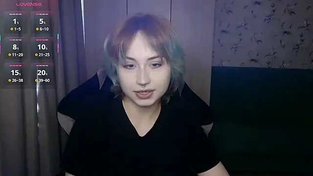 LeisaHopperstad online show from May 8, 2026, 12:10 pm