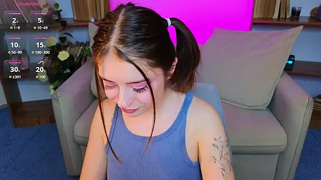 Snapshot of _Amelia_Shine_ chatting on November 4, 2025, 1:59 am Amelia Shine online show from November 4, 2025, 1:59 am