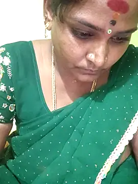 navyasree143 online show from November 19, 2025, 12:38 pm