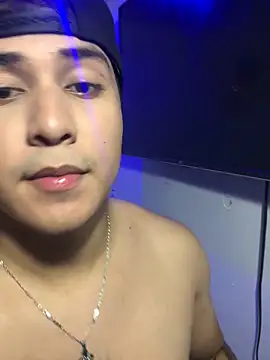 loki32men online show from September 26, 2025, 4:16 am