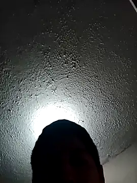 cachondo42025 online show from September 25, 2025, 8:29 am