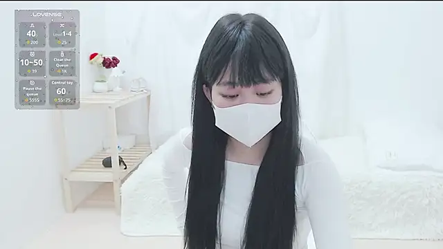 Snapshot of Moj005jp_xo98 chatting on October 15, 2025, 4:18 pm Moj005jp xo98 online show from October 15, 2025, 4:18 pm