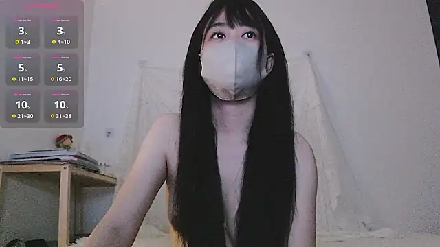 Snapshot of Moj005jp_xo98 chatting on April 20, 2026, 6:42 pm Moj005jp xo98 online show from April 20, 2026, 6:42 pm