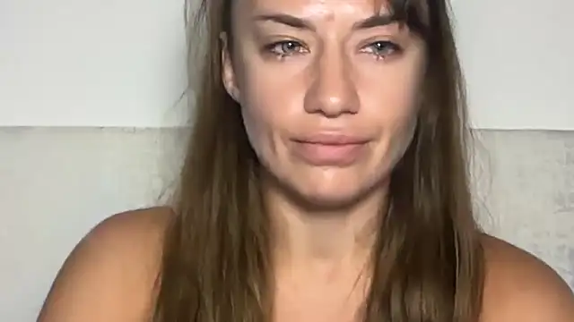 Roriann online show from March 3, 2026, 3:40 pm