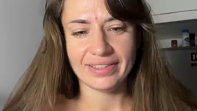 Roriann online show from March 13, 2026, 4:13 pm