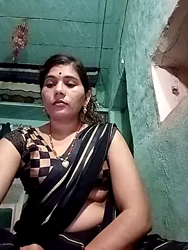 Snapshot of Sapna__wq1 chatting on October 15, 2025, 10:10 pm Sapna wq1 online show from October 15, 2025, 10:10 pm