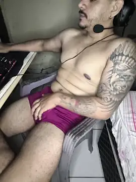 Snapshot of gtzmoreno chatting on May 3, 2026, 6:41 am gtzmoreno online show from May 3, 2026, 6:41 am
