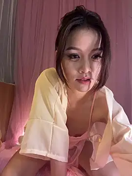 Snapshot of sharony_x chatting on November 3, 2025, 2:51 pm sharony x online show from November 3, 2025, 2:51 pm