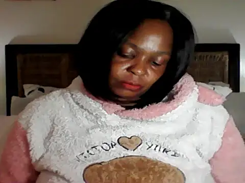Blacksashaxx online show from June 18, 2026, 9:14 am