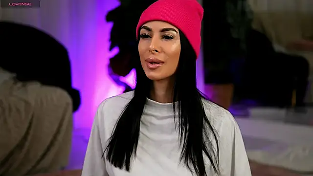 EvaAmanti online show from January 18, 2026, 4:27 am