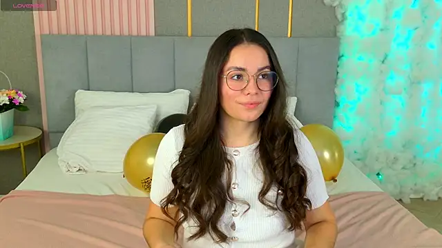 Snapshot of GabiBatista chatting on November 13, 2025, 5:17 am GabiBatista online show from November 13, 2025, 5:17 am