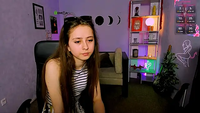 rebecca smile online show from May 4, 2026, 12:45 pm