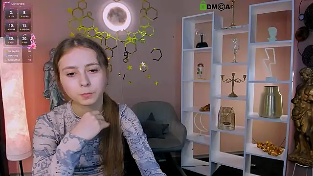 rebecca smile online show from July 7, 2026, 2:43 pm
