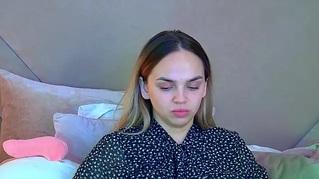 Snapshot of AnitaVenture chatting on October 11, 2025, 4:38 pm AnitaVenture online show from October 11, 2025, 4:38 pm