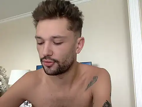 babykriss online show from October 1, 2025, 8:31 am