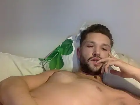 babykriss online show from October 3, 2025, 8:17 pm