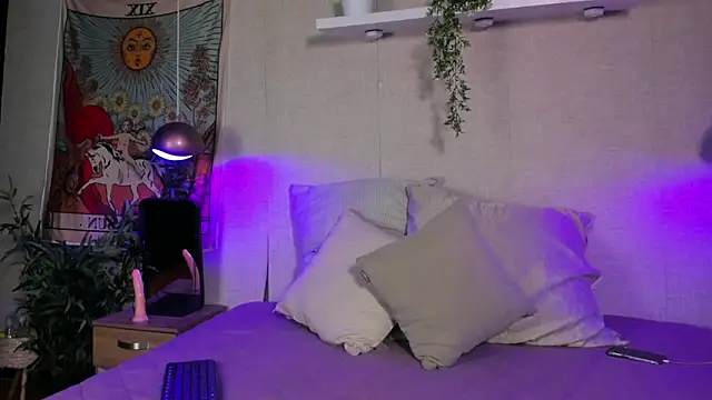 Snapshot of Violeta_dh chatting on September 30, 2025, 11:48 am Violeta dh online show from September 30, 2025, 11:48 am