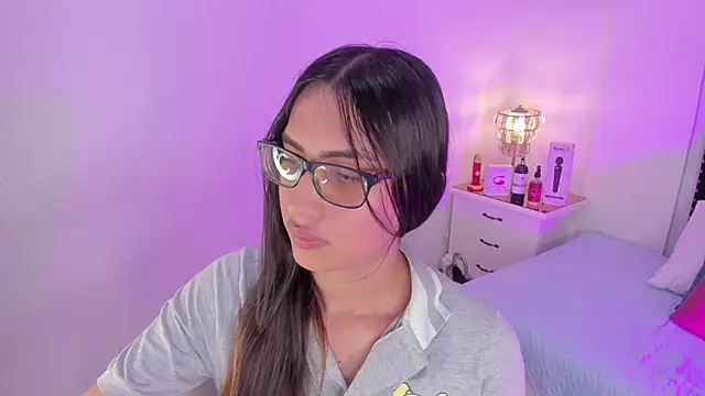 cherrylady 02 online show from November 22, 2025, 12:59 pm