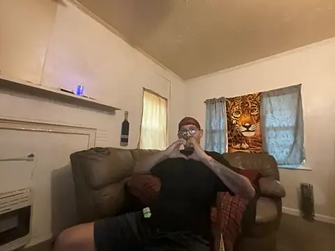 Snapshot of ThrowedWorldWide chatting on February 21, 2026, 6:42 pm ThrowedWorldWide online show from February 21, 2026, 6:42 pm