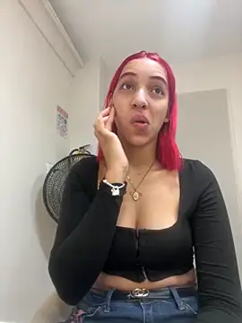 theladymonserrateshow online show from October 21, 2025, 11:55 am