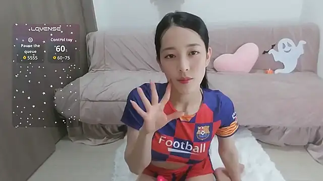 mireimimi  online show from October 30, 2025, 12:17 pm