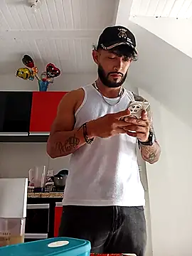 kingbickcockDn online show from November 20, 2025, 7:46 pm