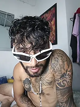 kingbickcockDn online show from January 19, 2026, 4:49 am