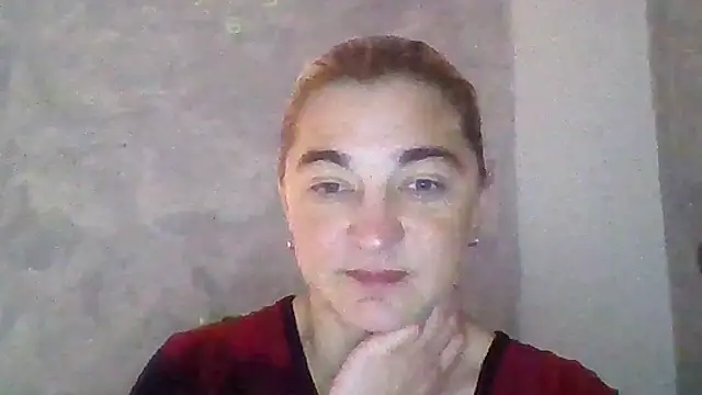 Snapshot of GoldenAngelMilf chatting on October 17, 2025, 7:33 am GoldenAngelMilf online show from October 17, 2025, 7:33 am