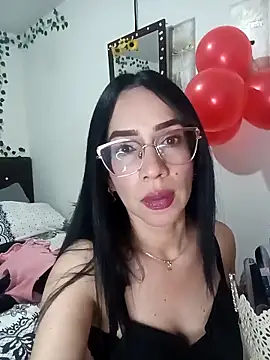 YaraDuartee online show from February 21, 2026, 12:11 am