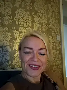 demidelightfulxx online show from November 6, 2025, 8:15 am