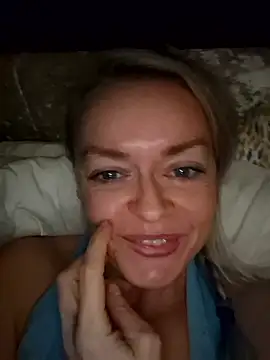 demidelightfulxx online show from January 11, 2026, 8:36 pm