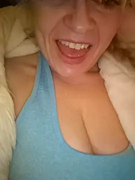 demidelightfulxx online show from February 7, 2026, 7:12 am