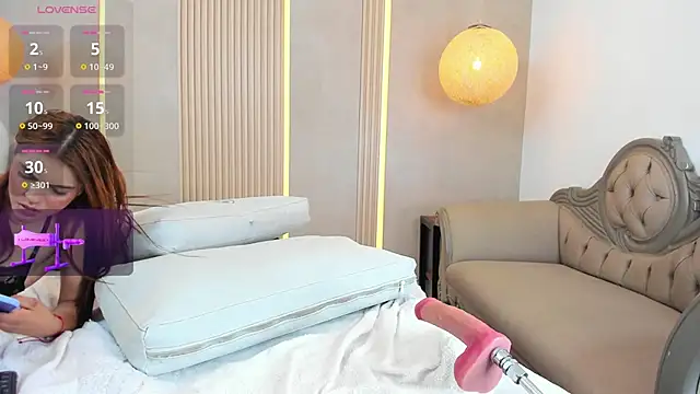 Snapshot of beca_winn chatting on November 13, 2025, 7:24 pm beca winn online show from November 13, 2025, 7:24 pm