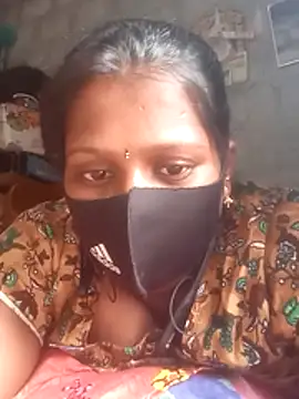 Snapshot of Tamil_Hot_Sandy chatting on October 22, 2025, 4:24 am Tamil Hot Sandy online show from October 22, 2025, 4:24 am