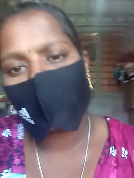 Tamil Hot Sandy online show from November 26, 2025, 5:52 am