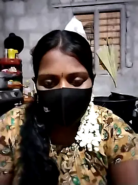 Tamil Hot Sandy online show from February 12, 2026, 6:25 pm