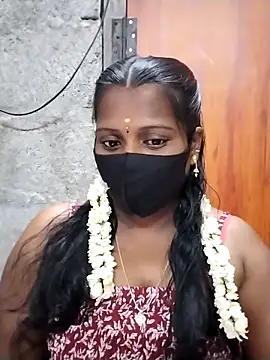 Tamil Hot Sandy online show from March 2, 2026, 4:25 pm