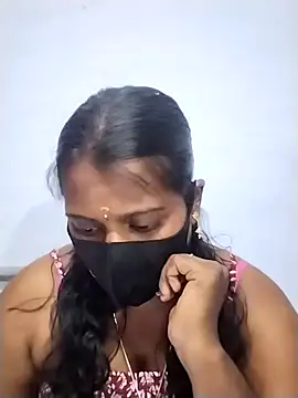 Tamil Hot Sandy online show from March 13, 2026, 5:36 am