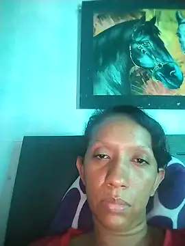 Snapshot of Aaliya_Love_5 chatting on October 5, 2025, 6:50 pm Aaliya Love 5 online show from October 5, 2025, 6:50 pm
