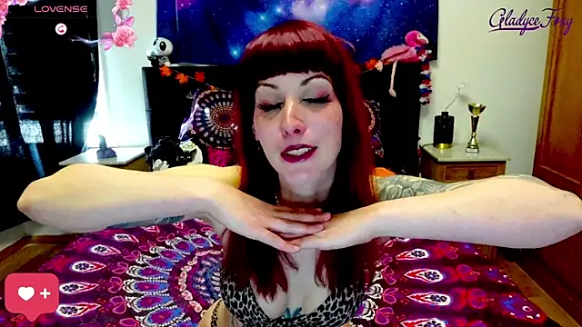 Gladyce Foxy online show from March 23, 2026, 2:32 pm