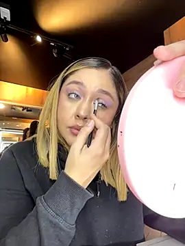 Snapshot of Angelina_velvett chatting on October 4, 2025, 10:52 pm Angelina velvett online show from October 4, 2025, 10:52 pm