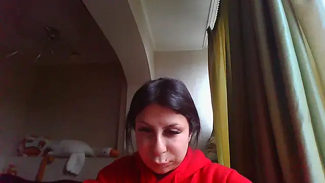 QueenMomyS online show from October 17, 2025, 1:35 pm