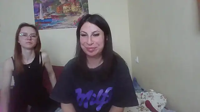 QueenMomyS online show from May 4, 2026, 12:34 pm