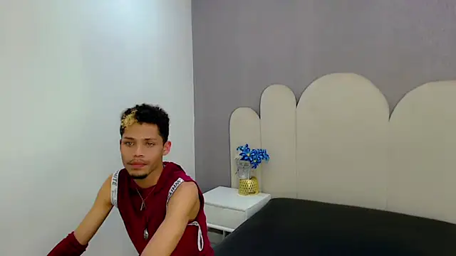 ryan bigcock online show from September 27, 2025, 3:11 am