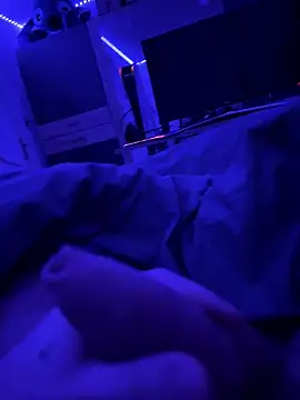 Penisbrutaldick online show from February 10, 2025, 8:53 pm